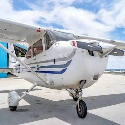 Cessna 172S 56 Gallon Fuel Capacity and 2-Blade Propeller for Top-Performing Aircraft Sales