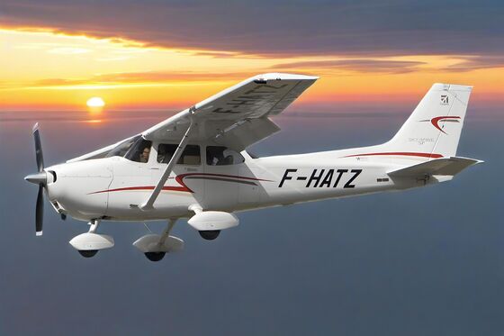 PZL Mielec M18 Dromader Materiały lotnicze Części zamienne samolotów