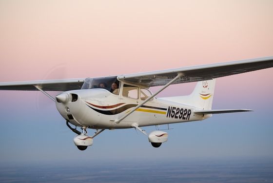 Cessna 172S 56 Gallon Fuel Capacity and 2-Blade Propeller for Top-Performing Aircraft Sales